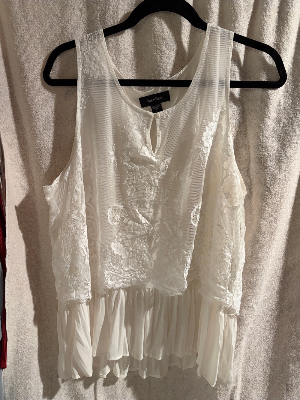 Karen Kane Ivory Lace Sleeveless Peplum top